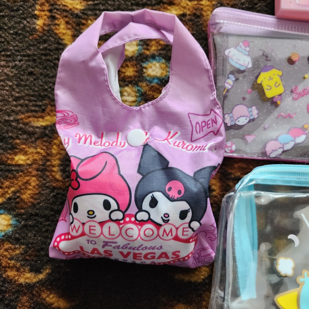 Cute Character-Themed Accessory Set - Picture 4 of 5